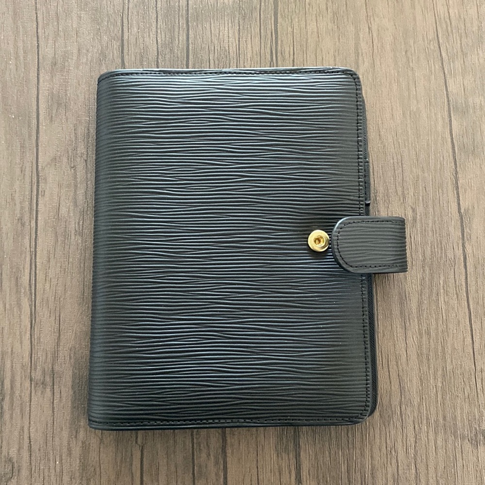 CLOTH & PAPER Contoured Agenda Cover